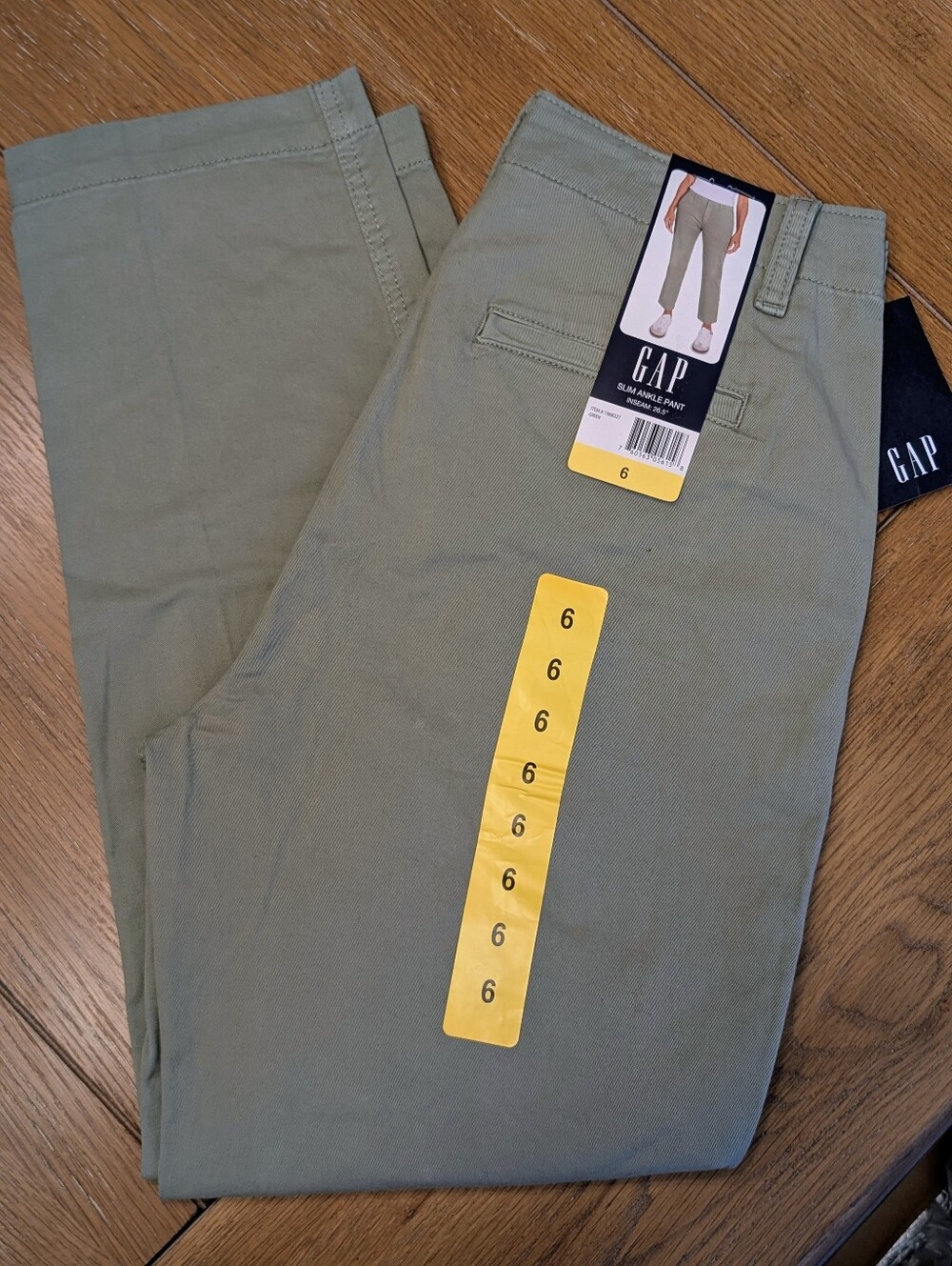 GAP Slim Ankle Pants in Light Sage Green - Picture 5 of 7